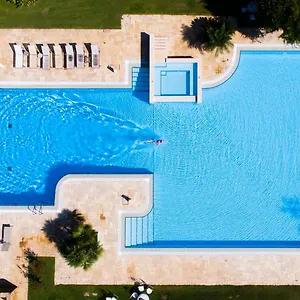 https://tenuta-monacelli-masseria-giampaolo.lecce-hotels.com