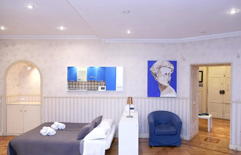 Apartment Felice Рим